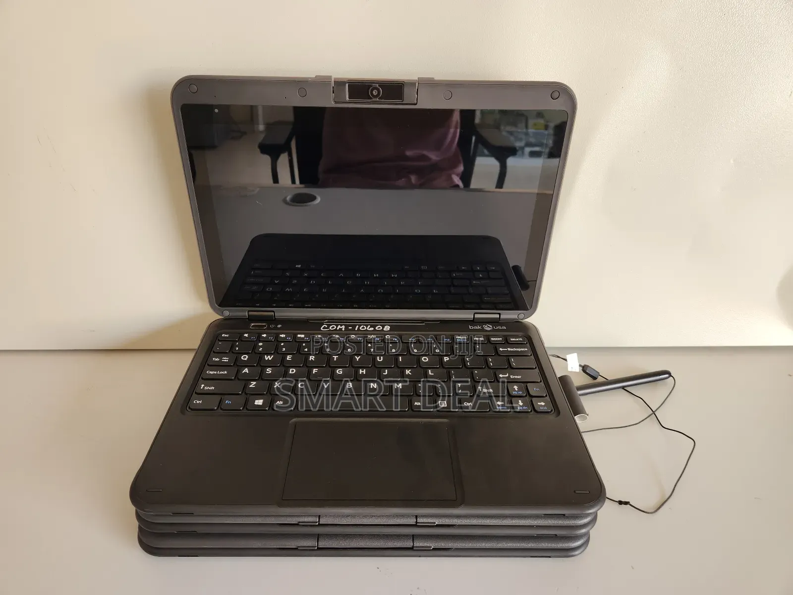 Laptop 4GB Intel SSD 128GB