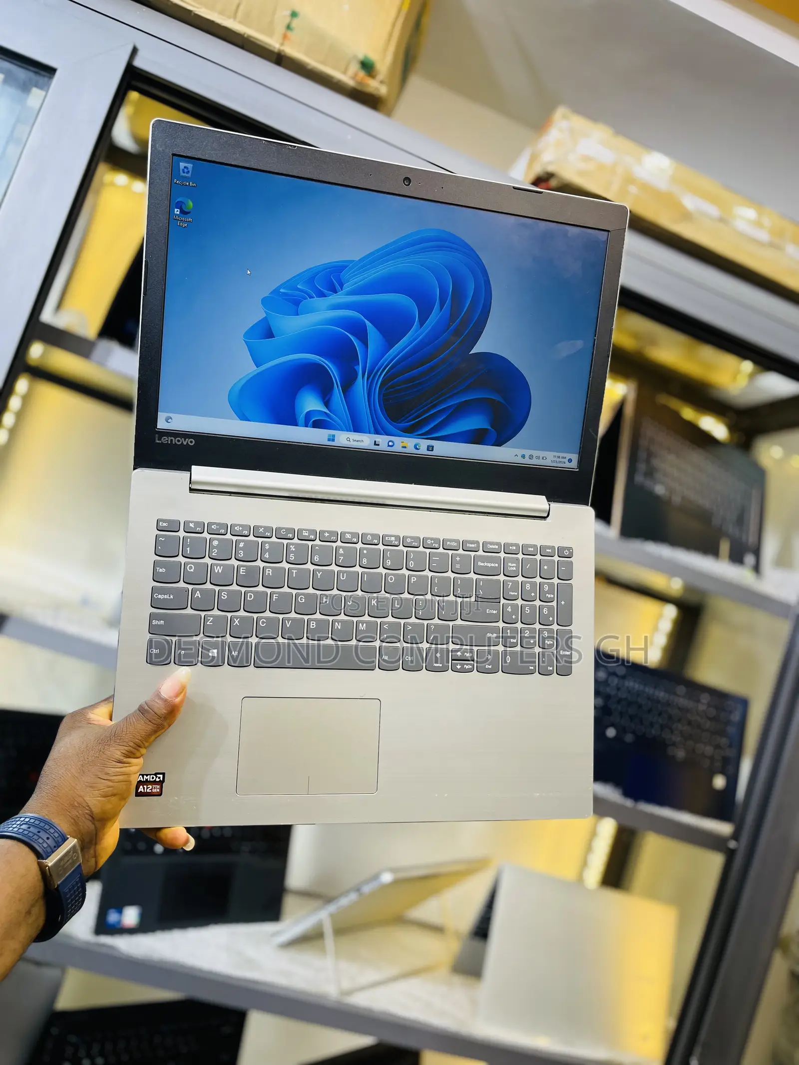 Laptop Lenovo IdeaPad 320 4GB AMD A10 HDD 160GB
