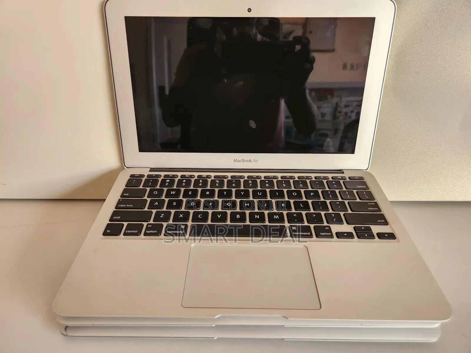 Laptop Apple MacBook Air 4GB Intel Core i5 SSD 128GB