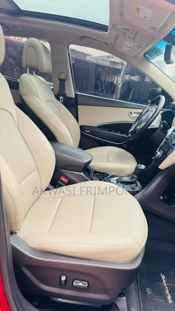 Hyundai Santa Fe SE Ultimate AWD 2018 Red