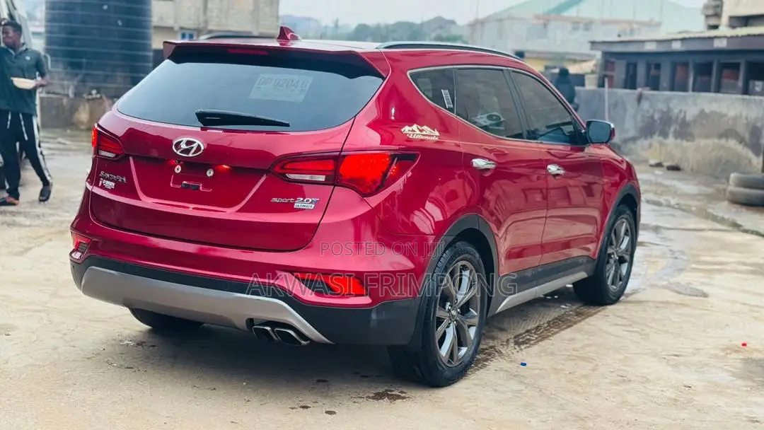 Hyundai Santa Fe SE Ultimate AWD 2018 Red