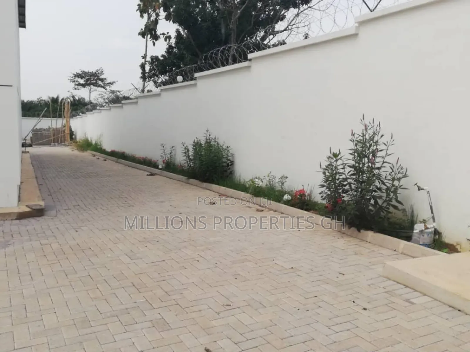 Big Warehouse 4sale Ejisu