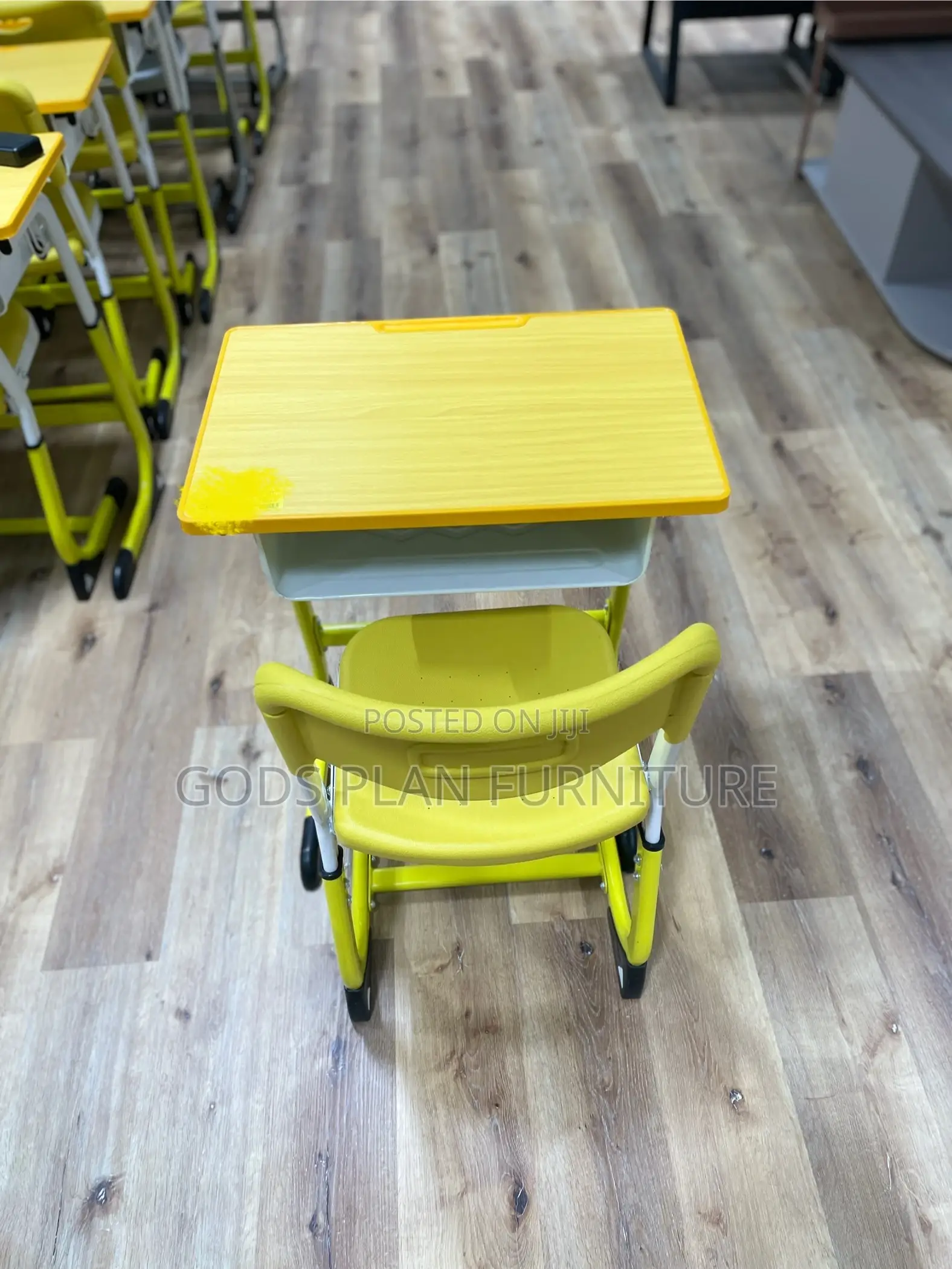 Students Desk