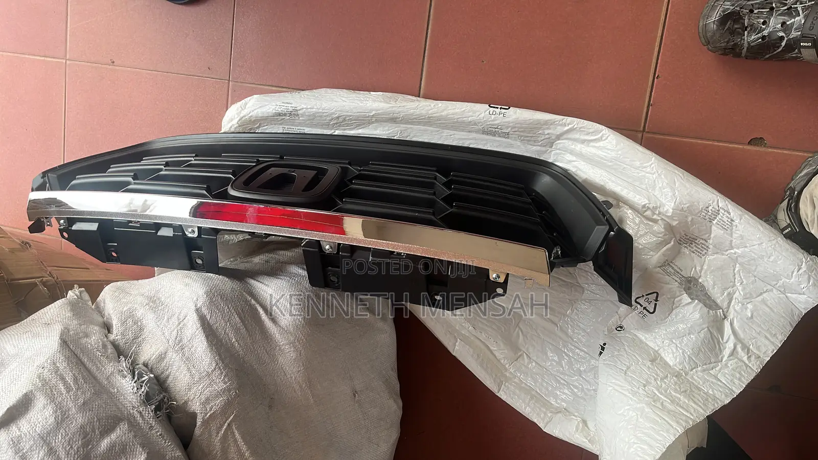 Honda Crv 2023-2025 Grill