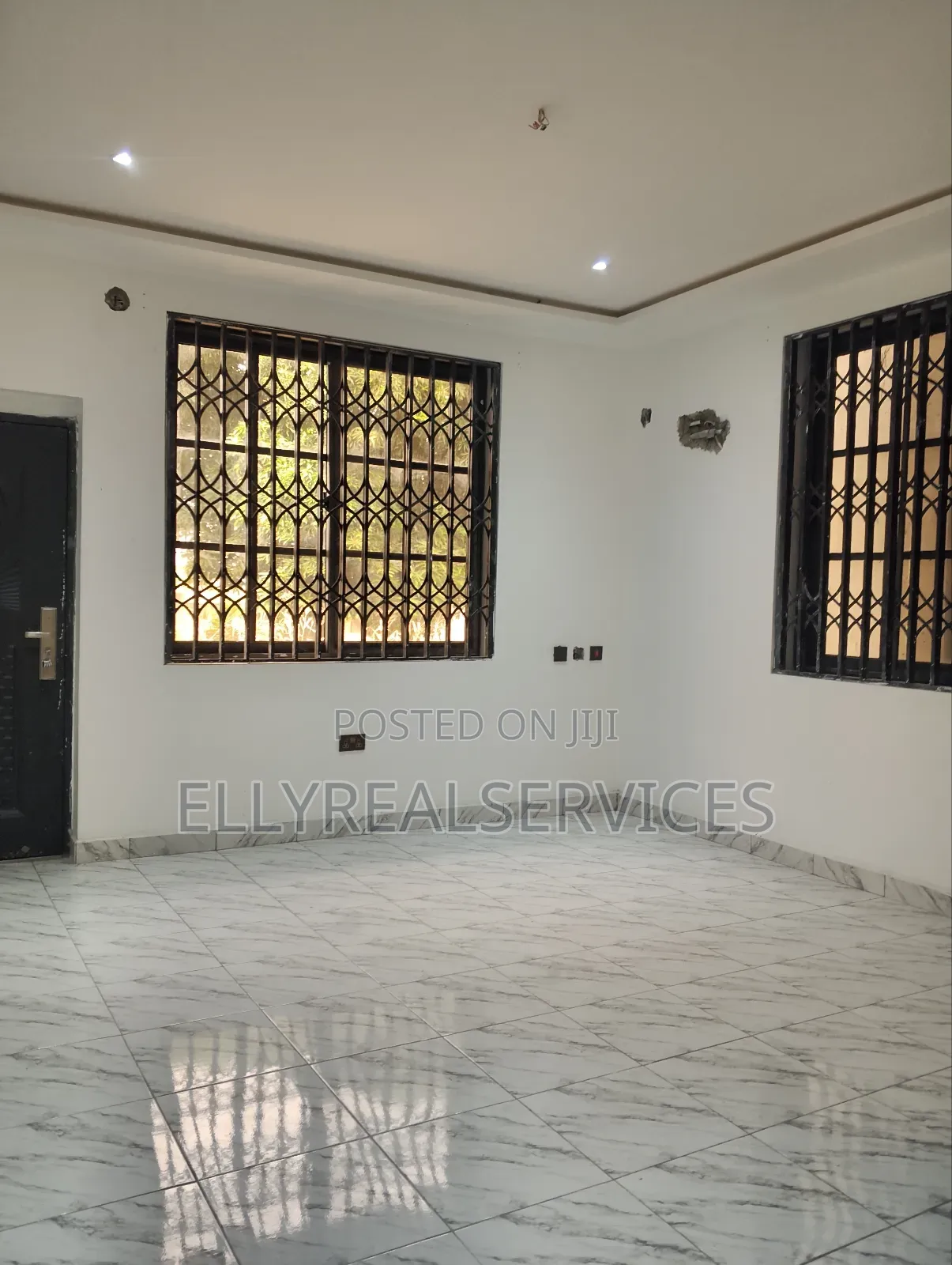 2bdrm Apartment in Ellyrealservices, Adenta for rent
