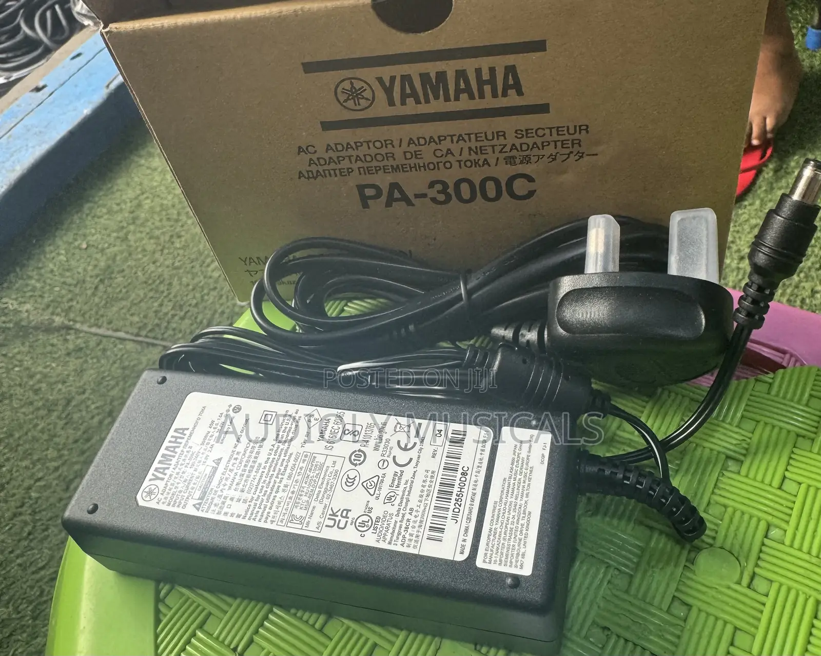 Yamaha Keyboard Adapter Pa-300c