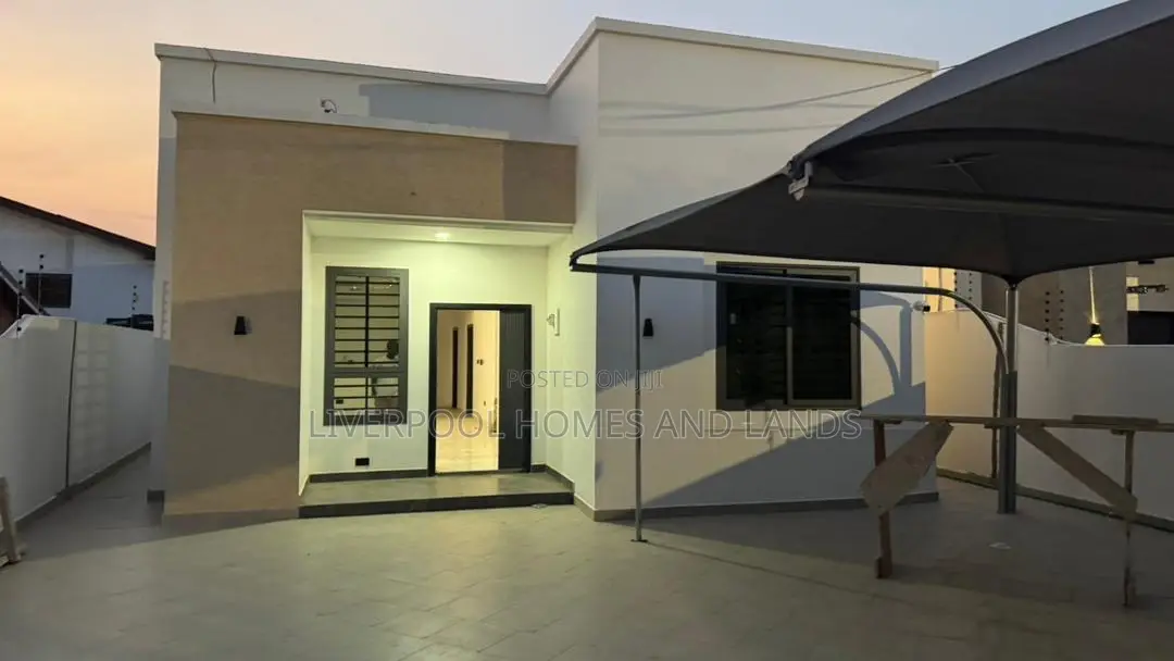 3bdrm House in Community 18 Kfc, Spintex for rent
