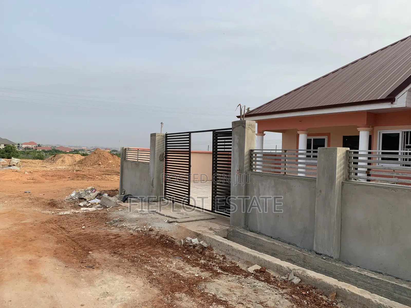 Heavily Discounted Full Plots at Tema Comm. 25, Beverly Hills