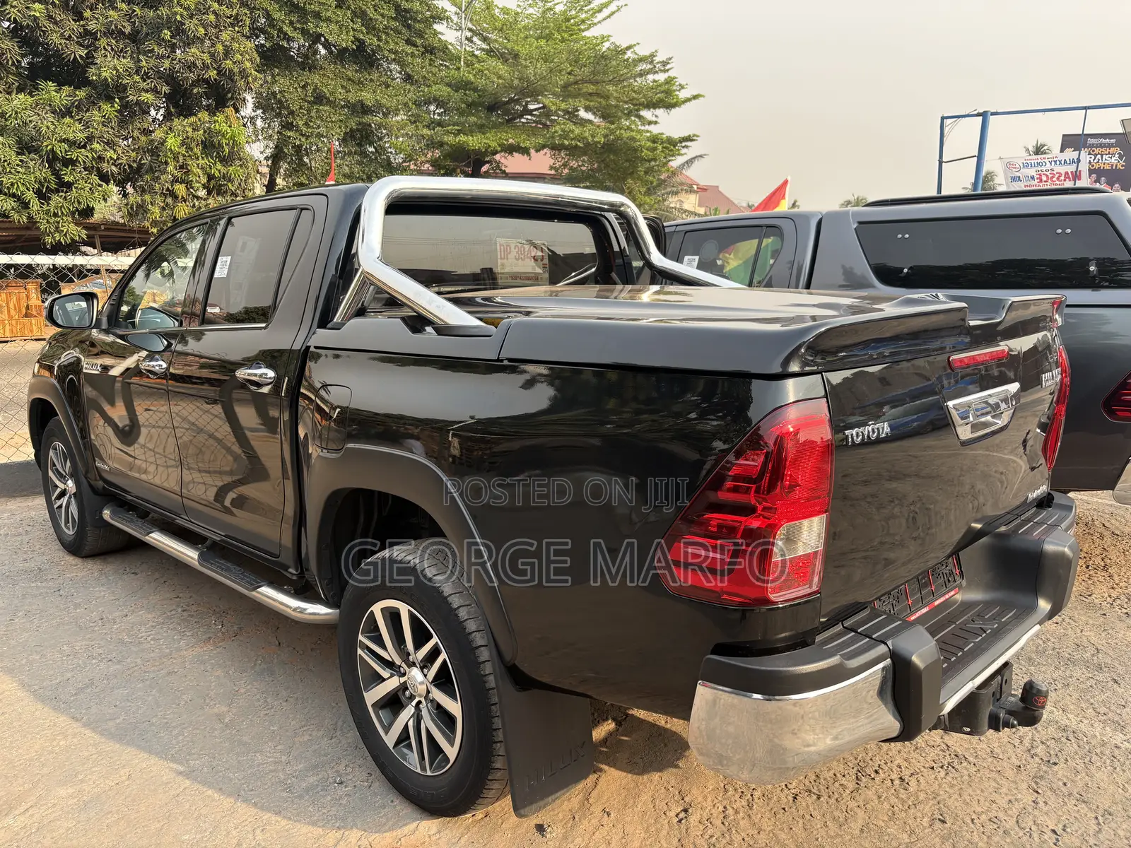 Toyota Hilux 2020 Black
