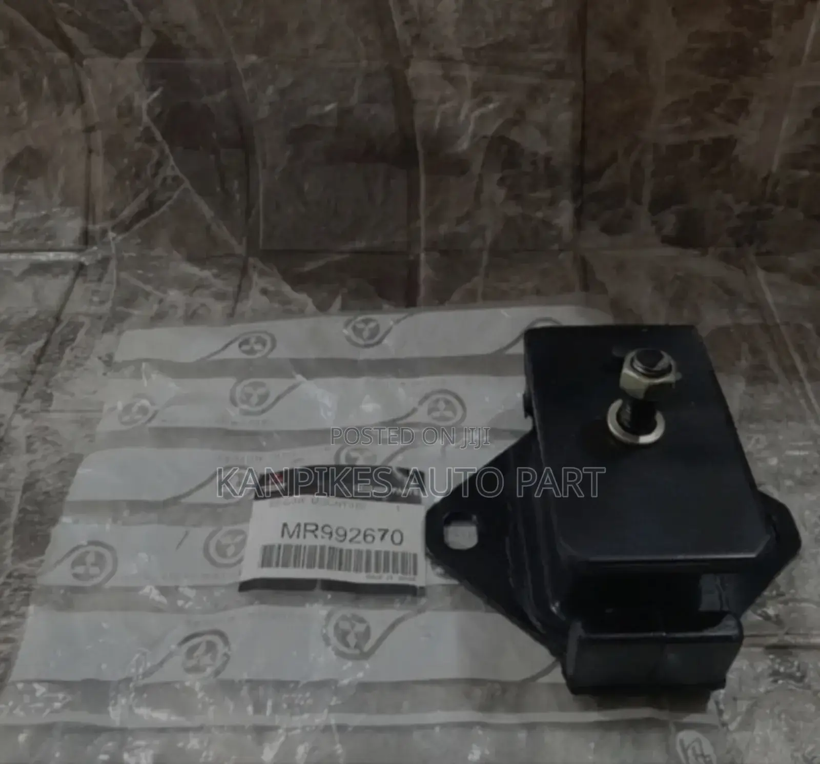 Engine Mount Seat for Mitsubishi L200, Pajero, Hardbody, Navara Etc