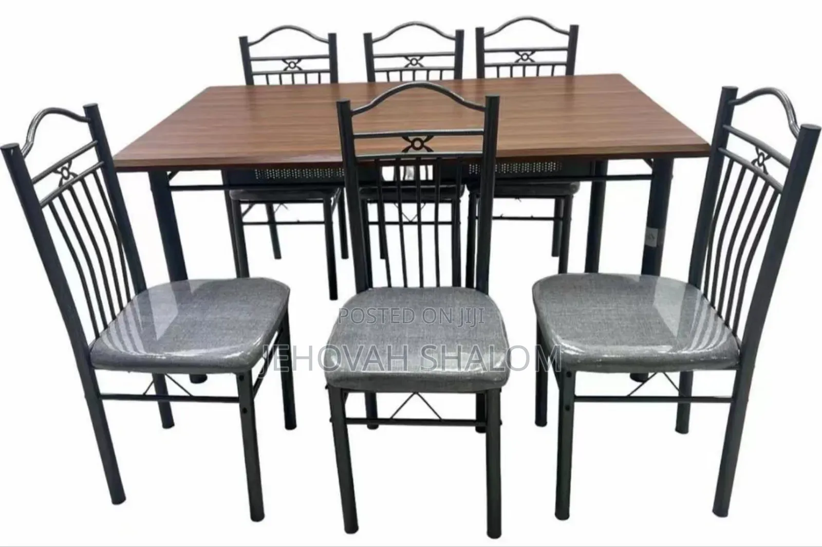 Dining Room Set 4seater Available for Sale
