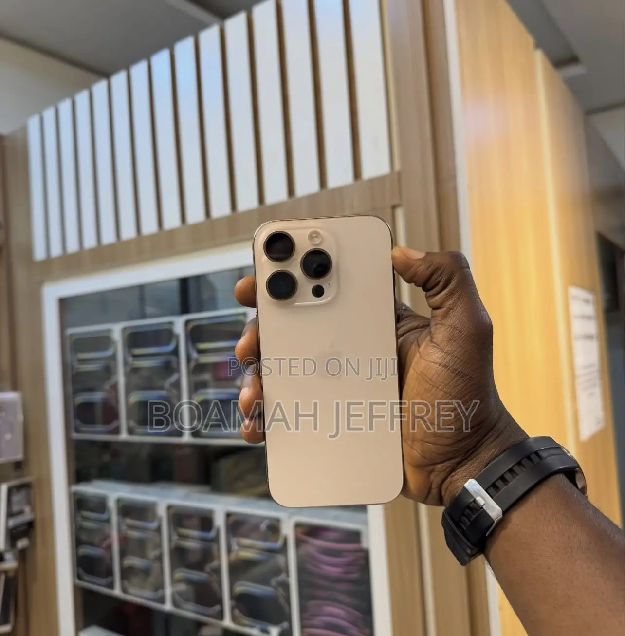 Apple iPhone 16 Pro 512 GB Gold