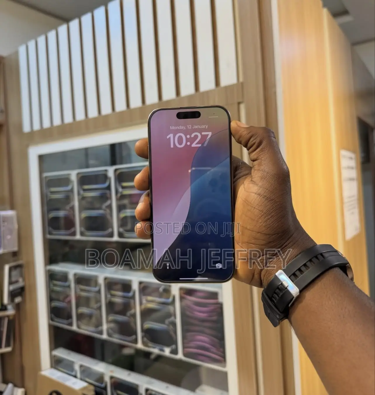 Apple iPhone 16 Pro 512 GB Gold