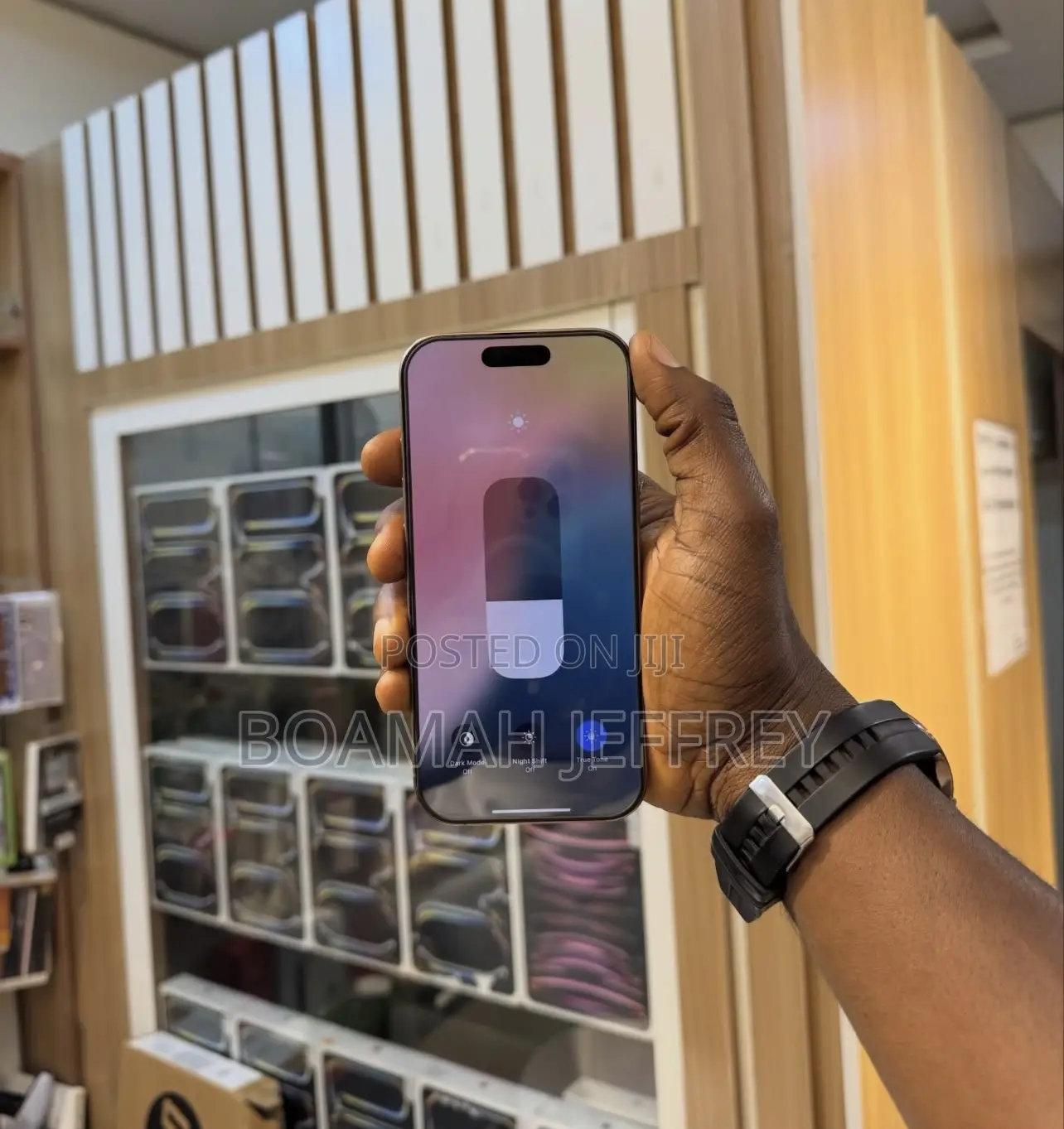 Apple iPhone 16 Pro 512 GB Gold