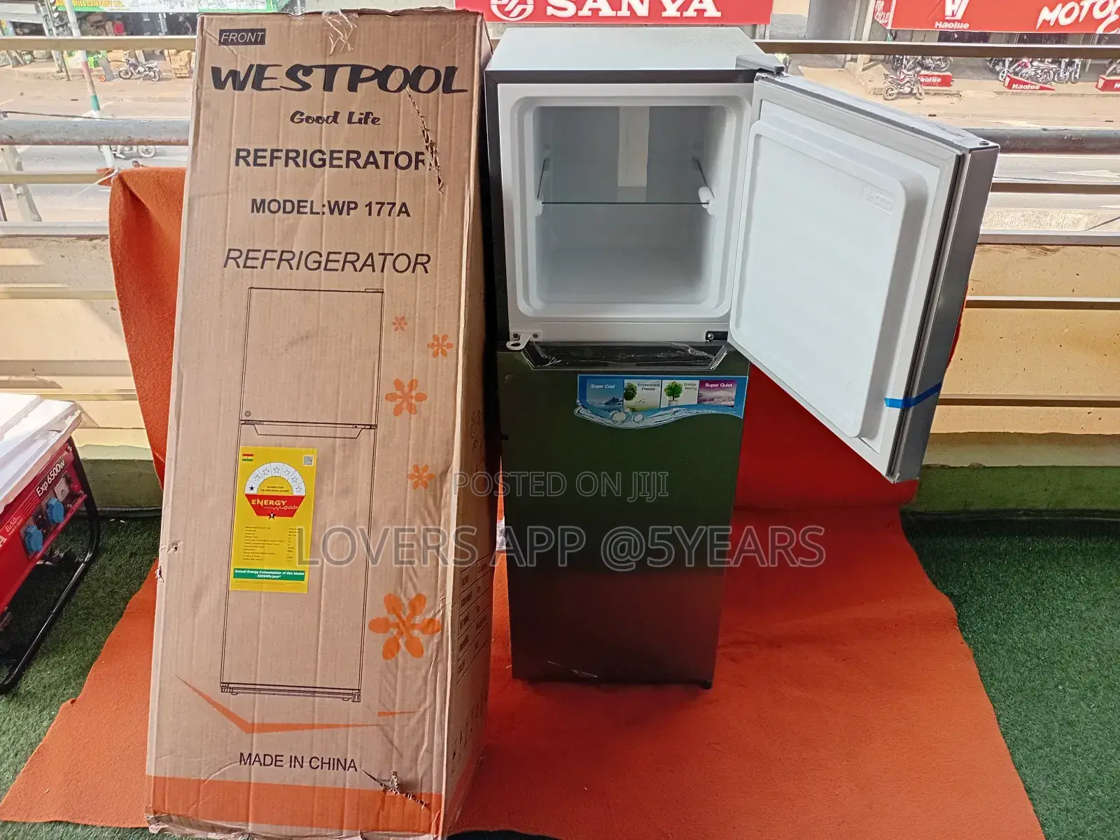 Westpool Refrigerator, Compact Outside, Spacious Inside. Refrigerator