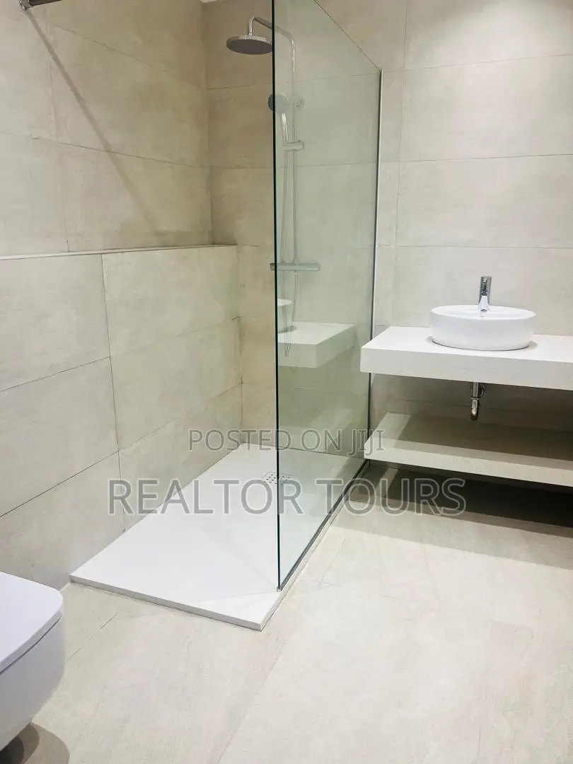 Furnished 3bdrm Apartment in Airport Residential Area for rent