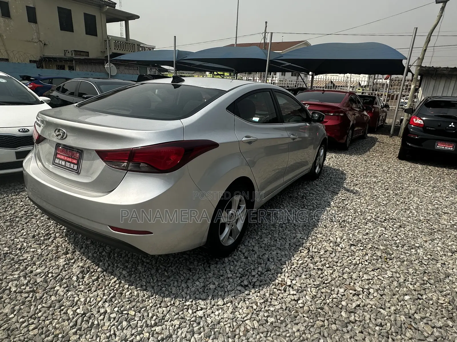 Hyundai Elantra SE Sedan FWD (1.8L 4cyl 6A) 2016 Gray