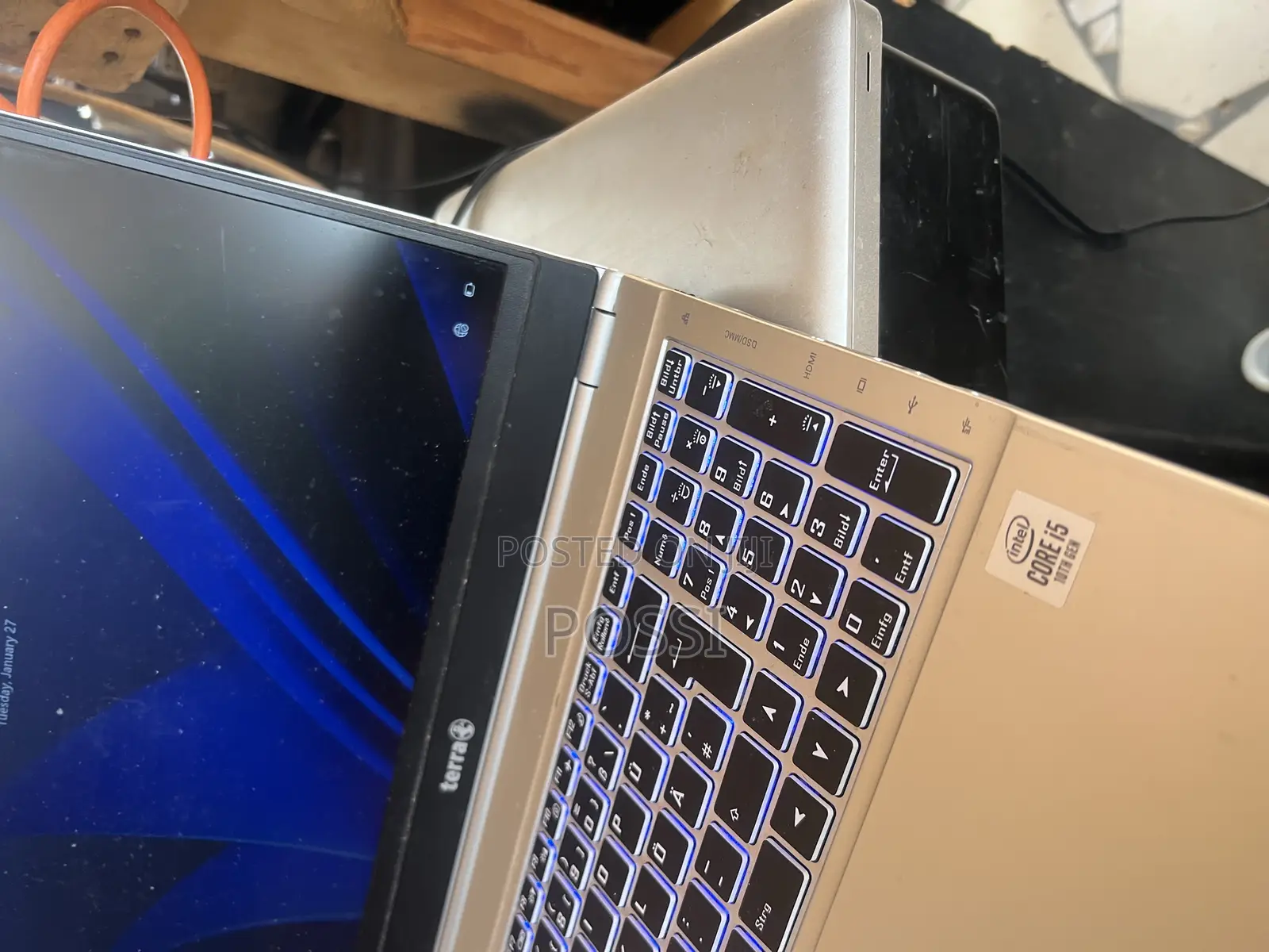 Laptop 4GB Intel Core I5 HDD+SSD 1T