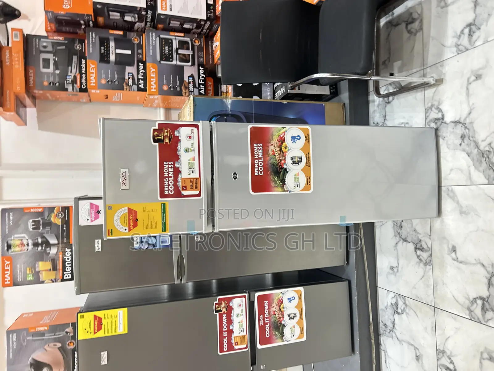 Recommend Good Zara-24tmf Doubledoor Grey Top Mount 116l Fridge