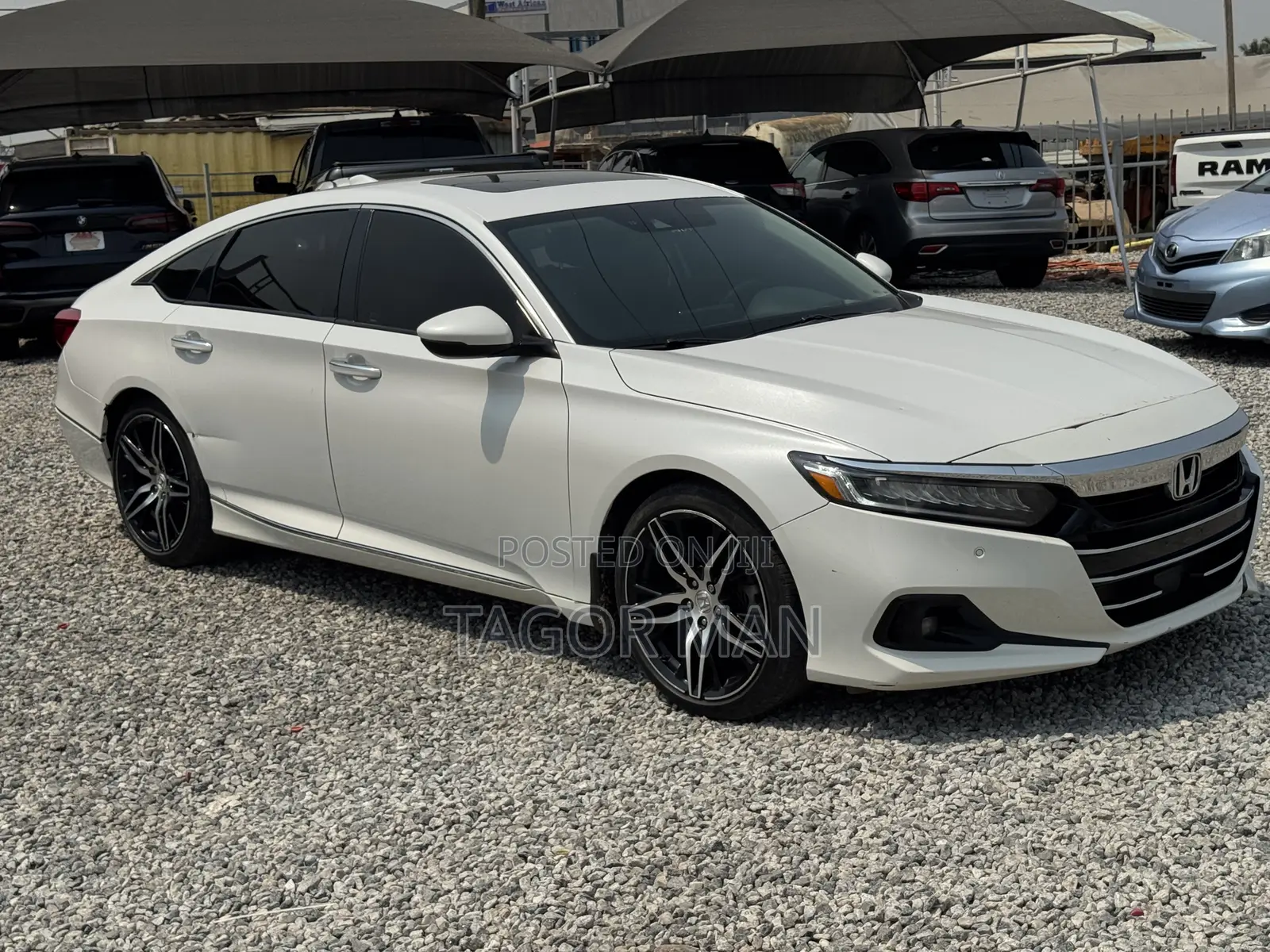 Honda Accord Touring 2.0T 2021 White