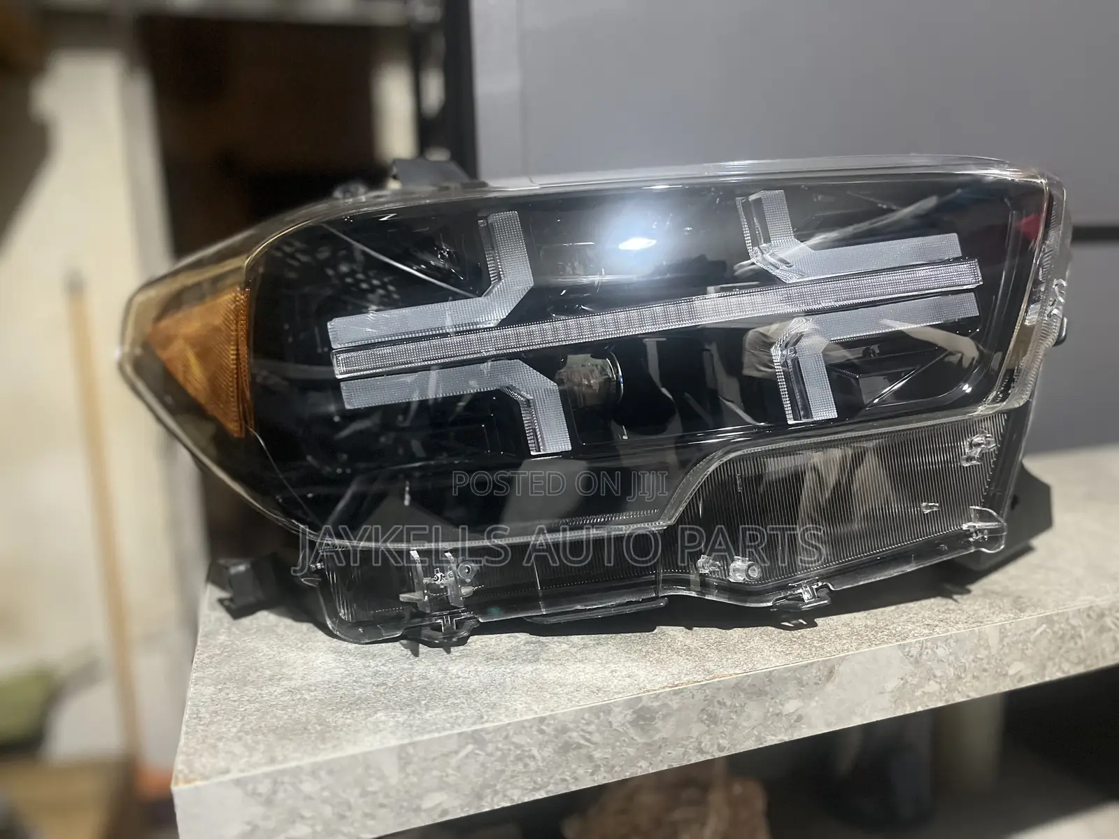 2016-2020 Toyota Tacoma Headlight Led