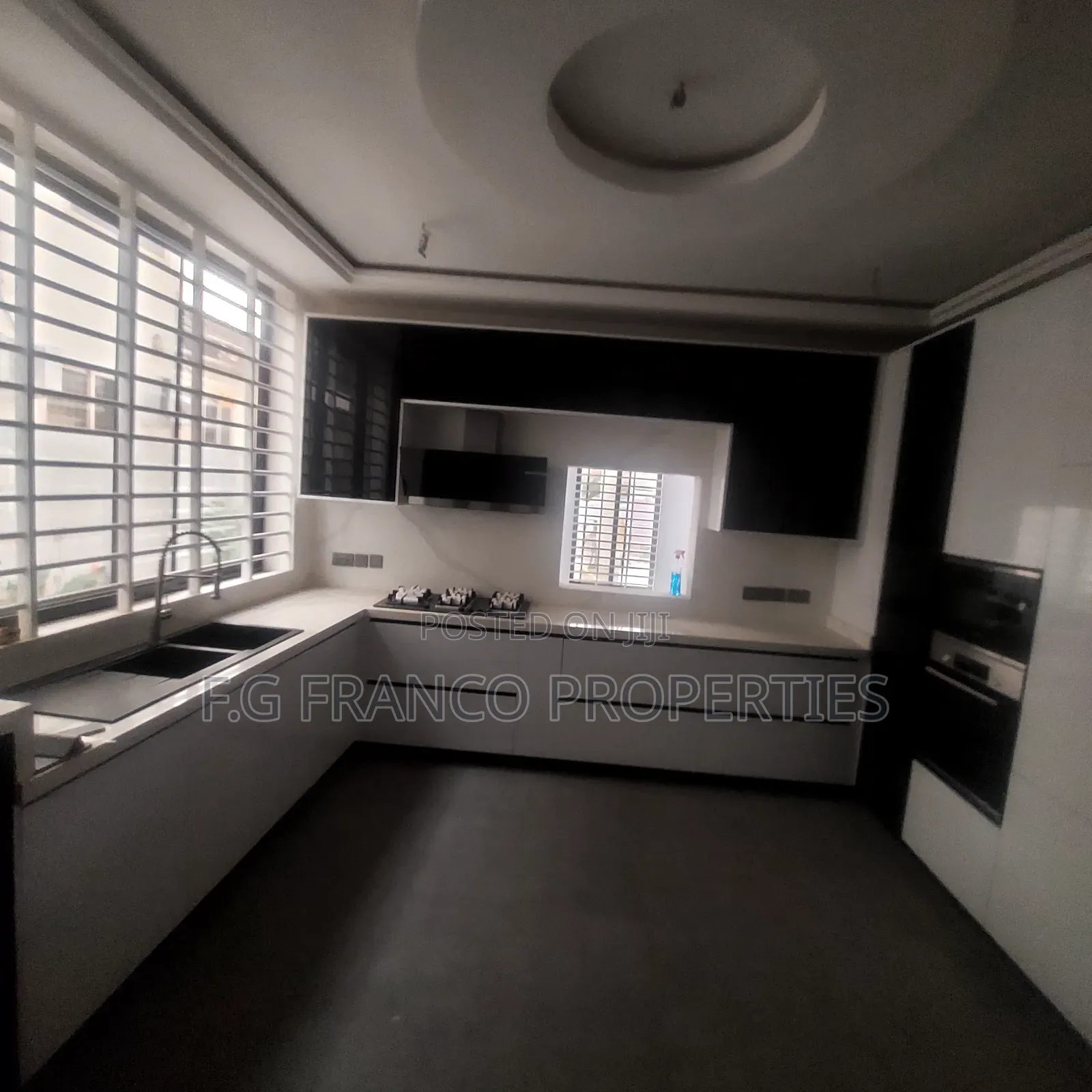 5bdrm House in Kg.Franco Properties, East Legon for sale