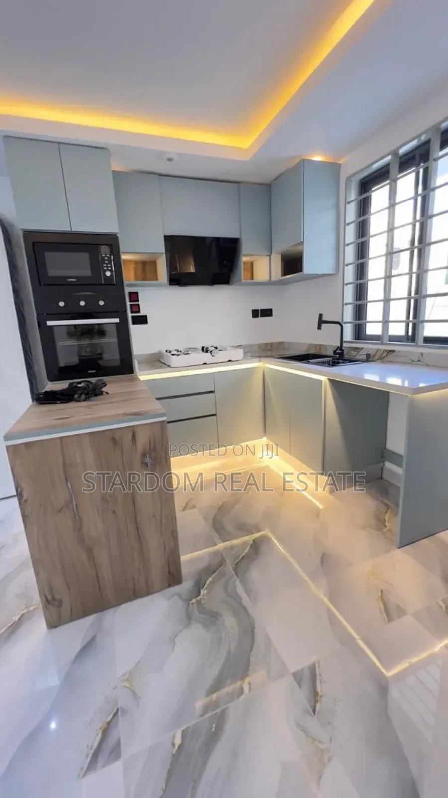 2bdrm Townhouse/Terrace in Nanakrom, Ashaley Botwe for sale