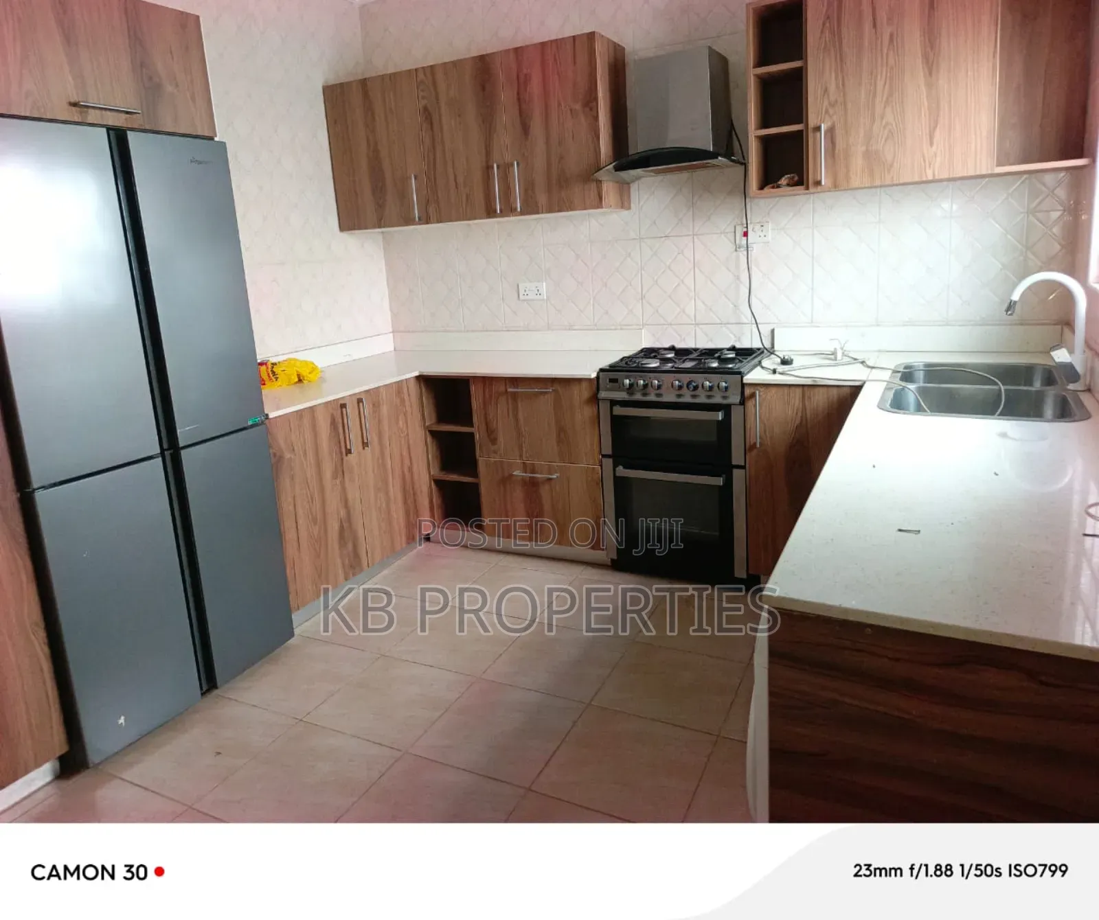 3bdrm House in Kb Properties, Spintex for rent