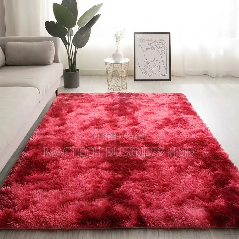 Fluffy Centre Carpet