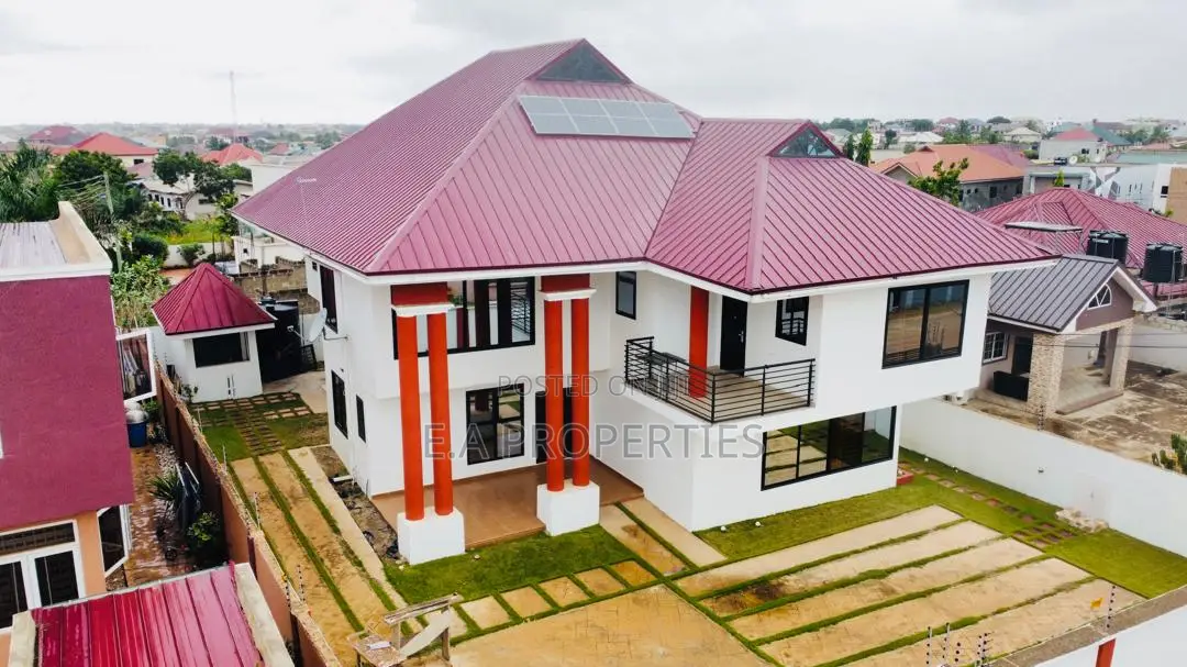 5bdrm House in E A Properties, Lake Side Estate for sale