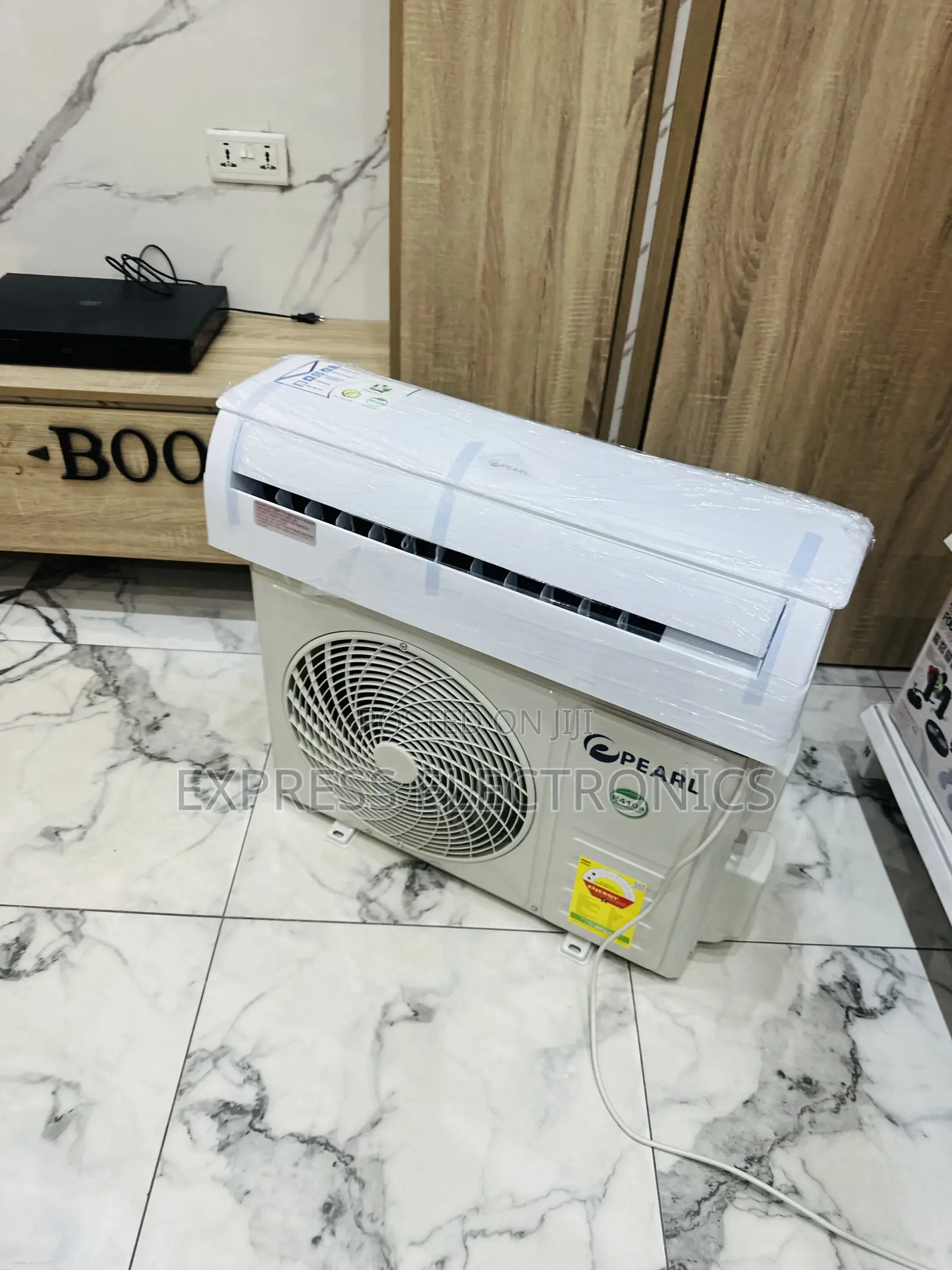Very Cool Price Split Air Conditioner R410 Pearl 2.0hp White