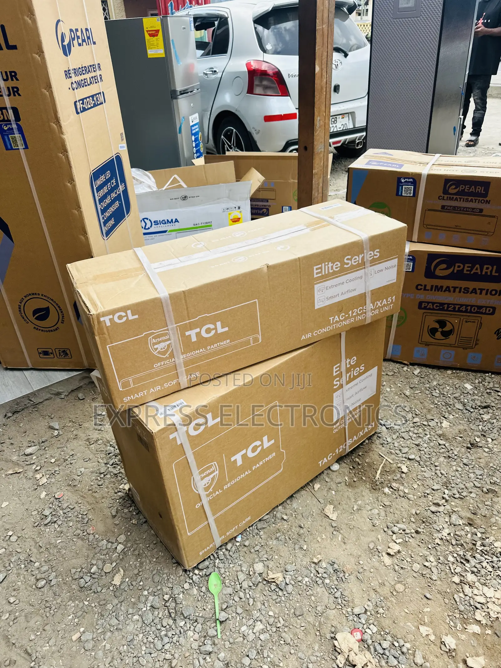 1.5hp Split ——White TCL ——-R410 Gas —— Air Conditioner