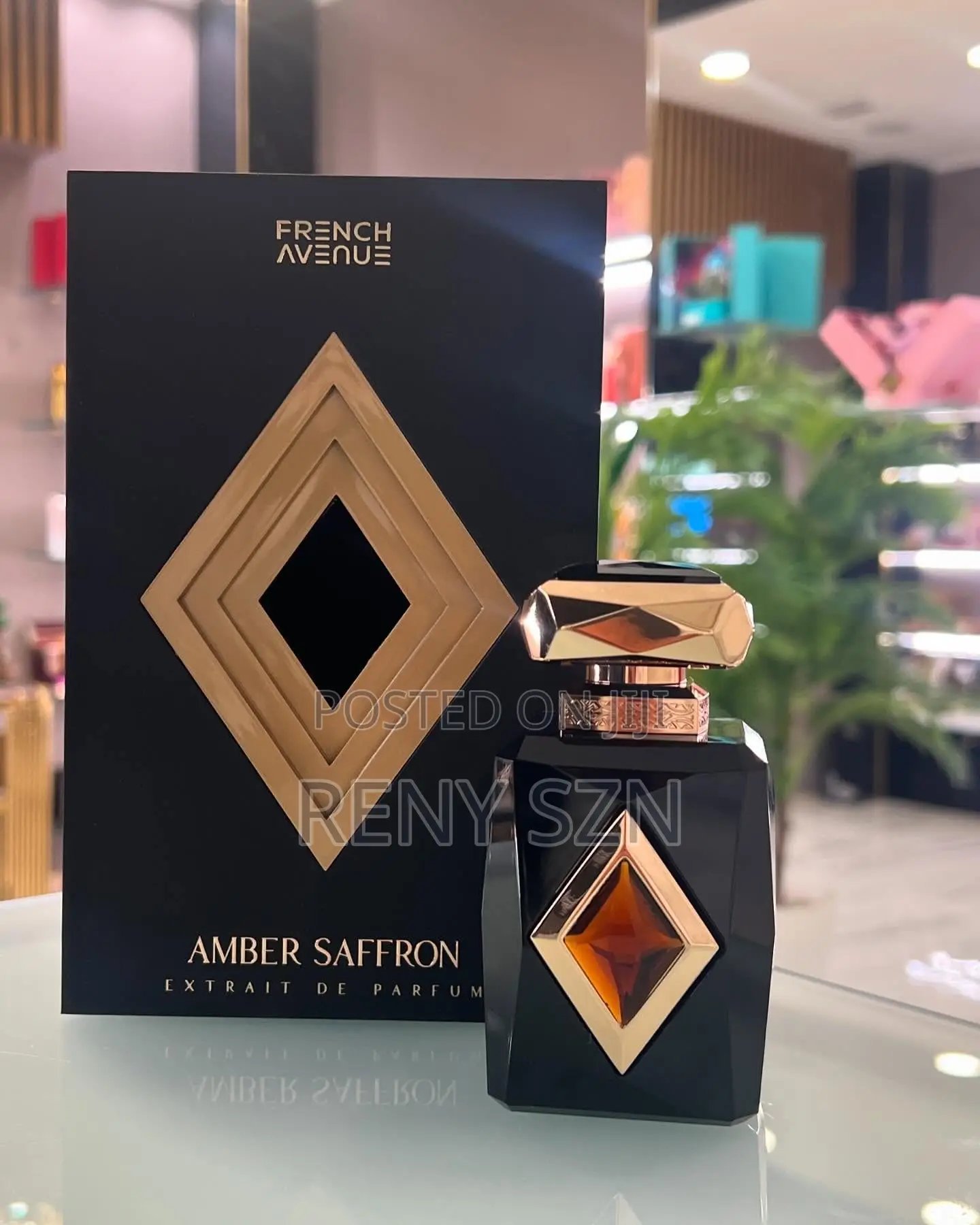 Amber Saffron French Avenue