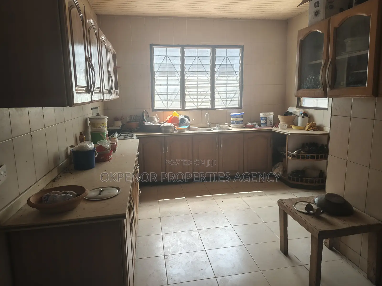 2bdrm Apartment in Dawhenya, Tema Metropolitan for rent
