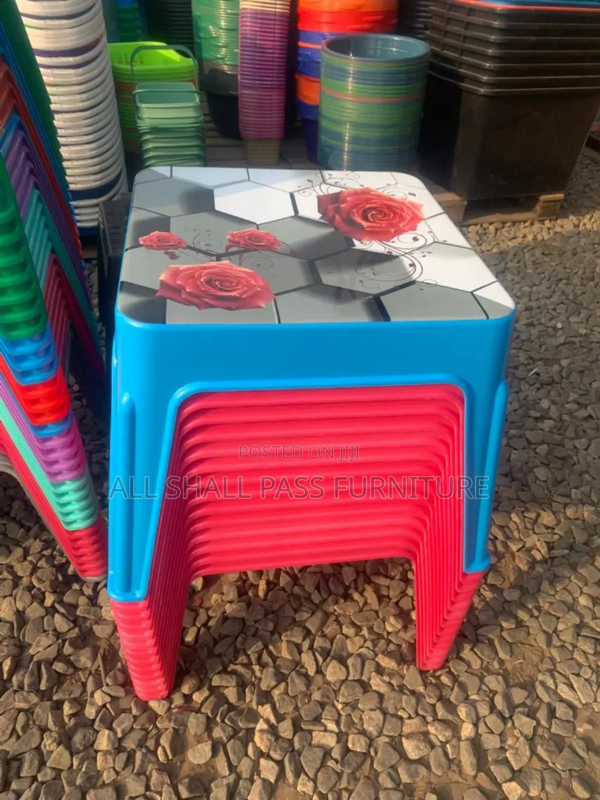 Portable Plastic Table