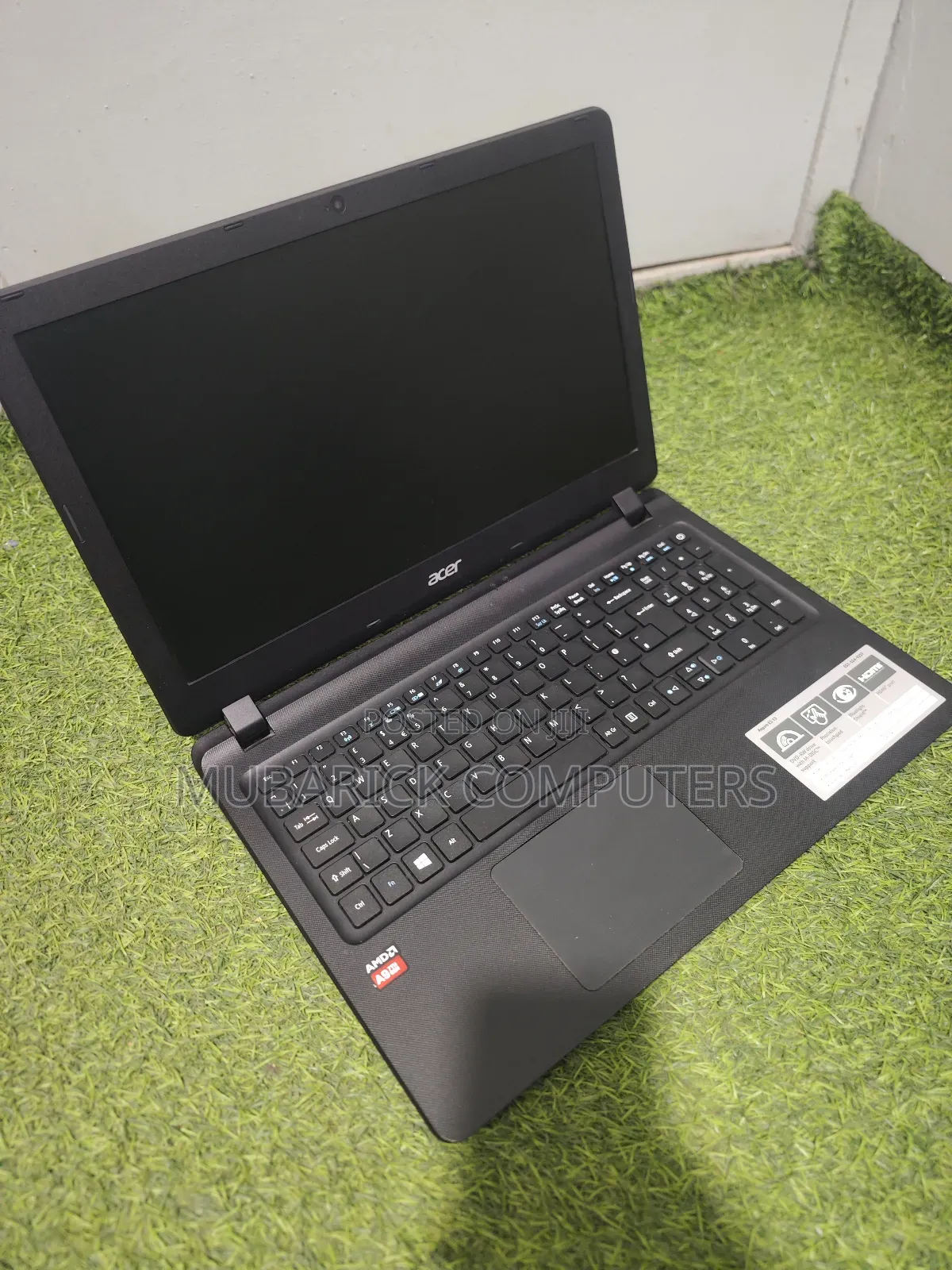Laptop Acer Aspire ES1-433G 8GB AMD A8 HDD 500GB