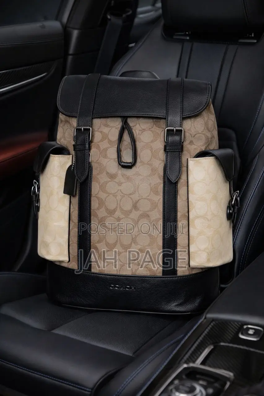 *Coach Backpack in Refined Pebble Leather and Smooth Calf Leather