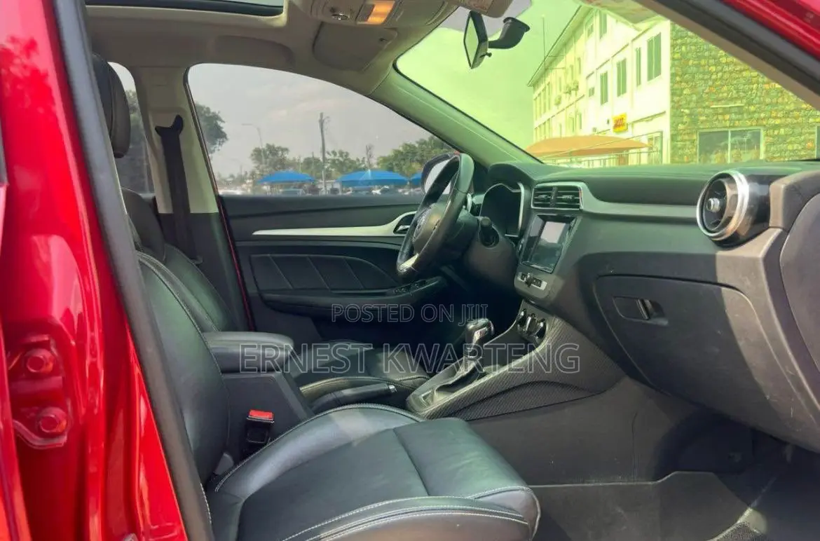 MG ZS 2018 Red