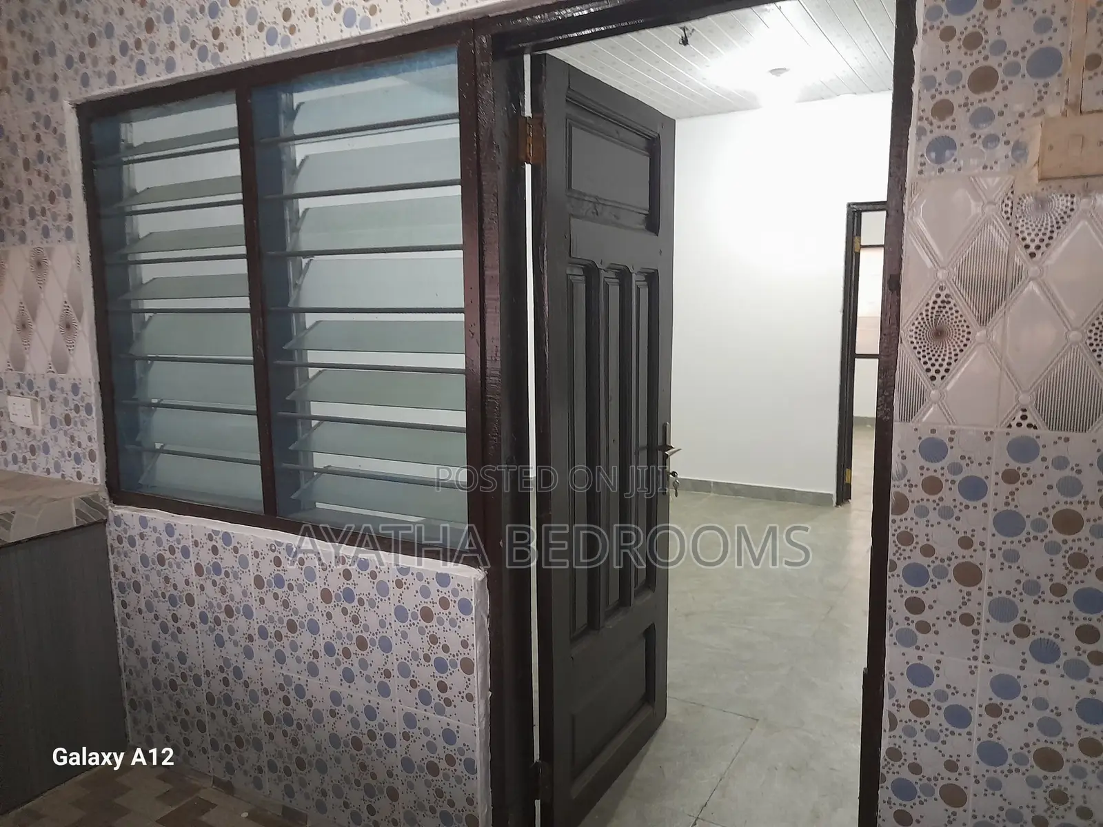 1bdrm Apartment in Bushroad, New Town for rent