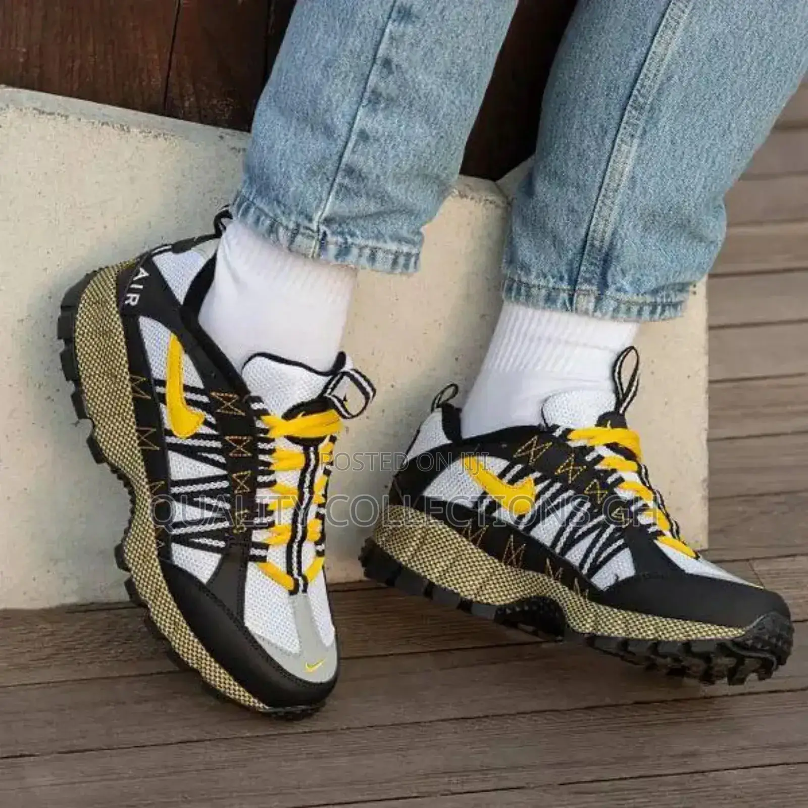 Nnike Air Humara