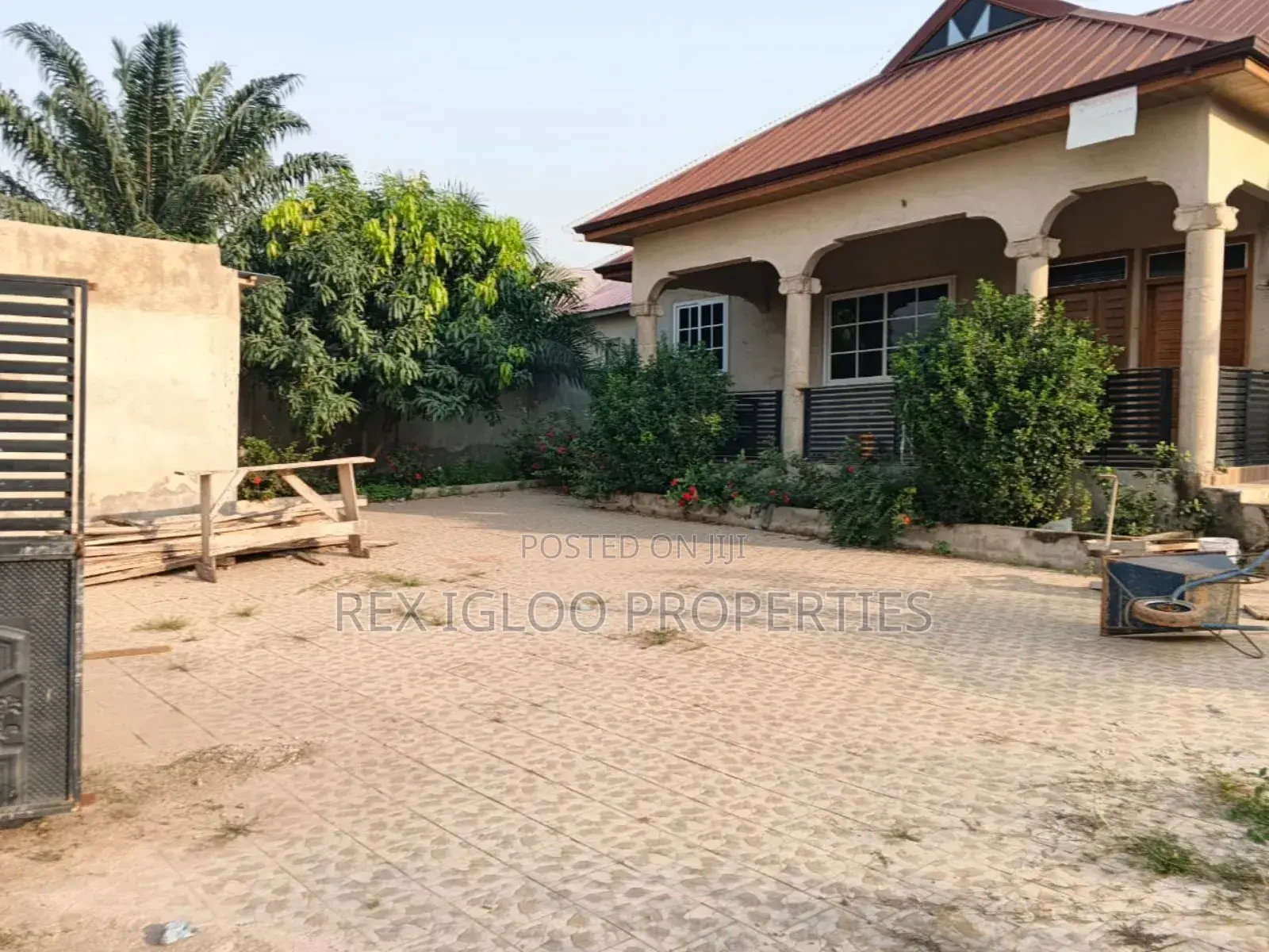 4bdrm House in Kumasi, Abuakwa for sale