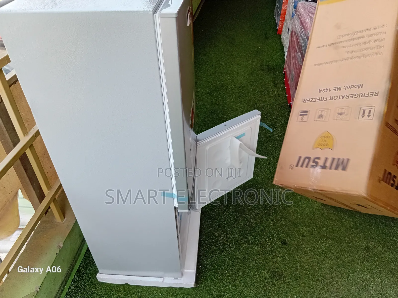 Mitsui 94l Small Refrigerator– Ideal for Bedrooms Mitsui Refrigerator