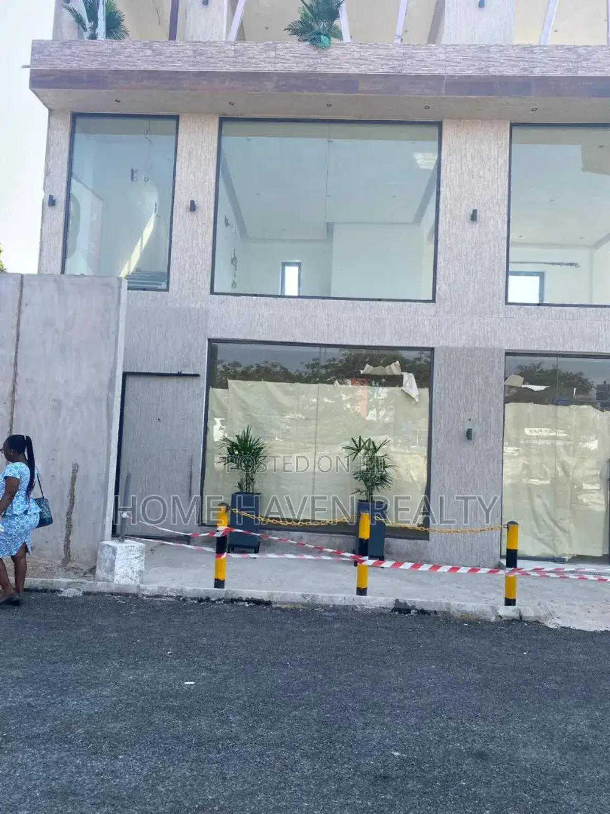 300 Square Meter Office Space for Rent at Labone