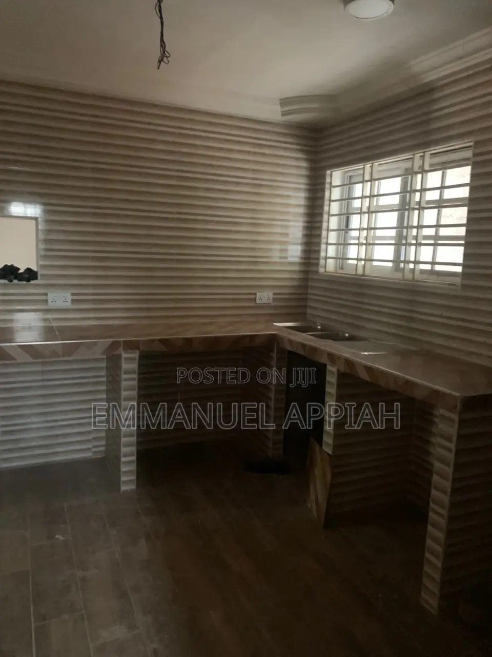 7bdrm House in Ablekuma Canada for sale