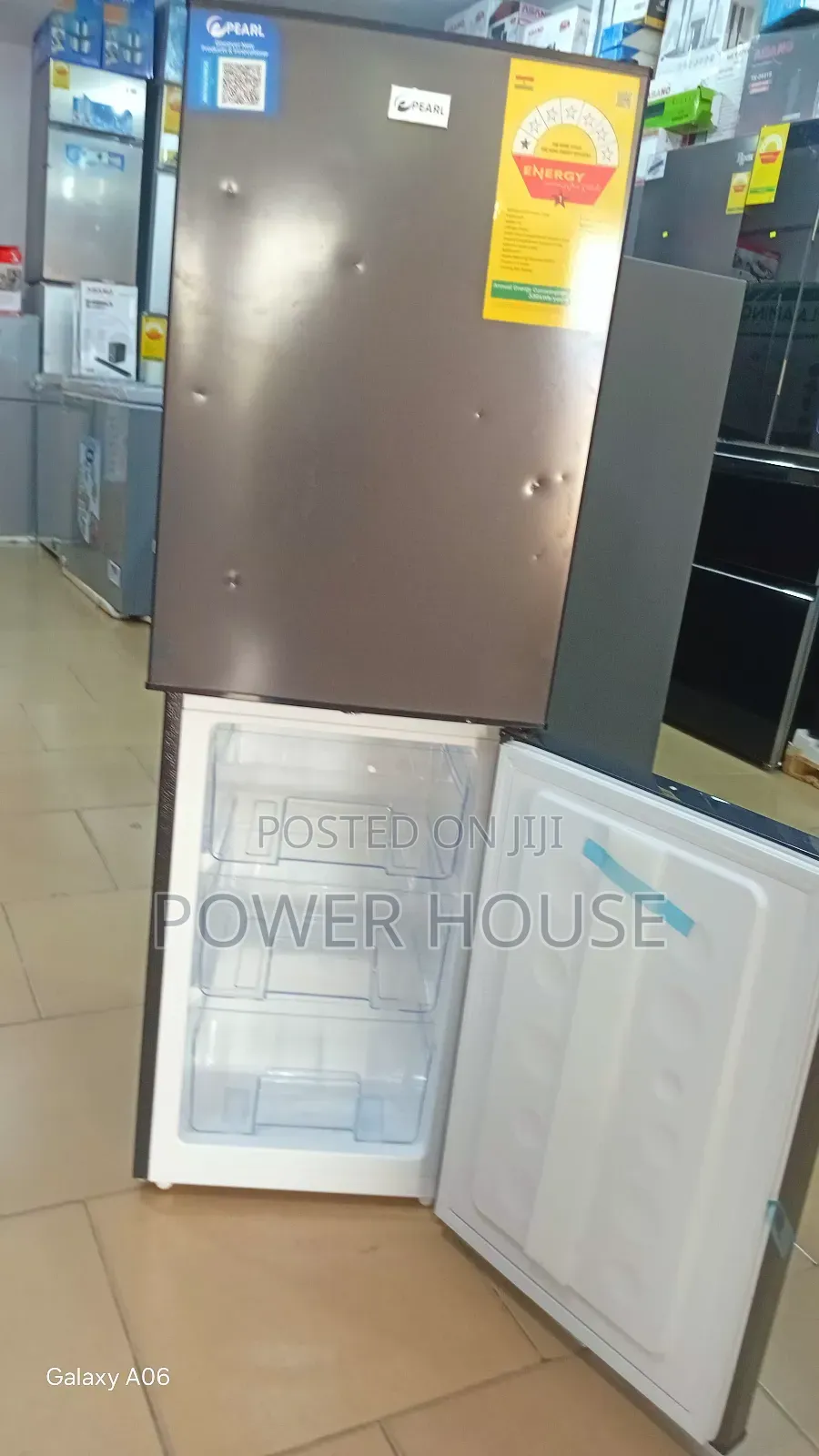 Pearl 102 Liters Refrigerator With Freezer Section