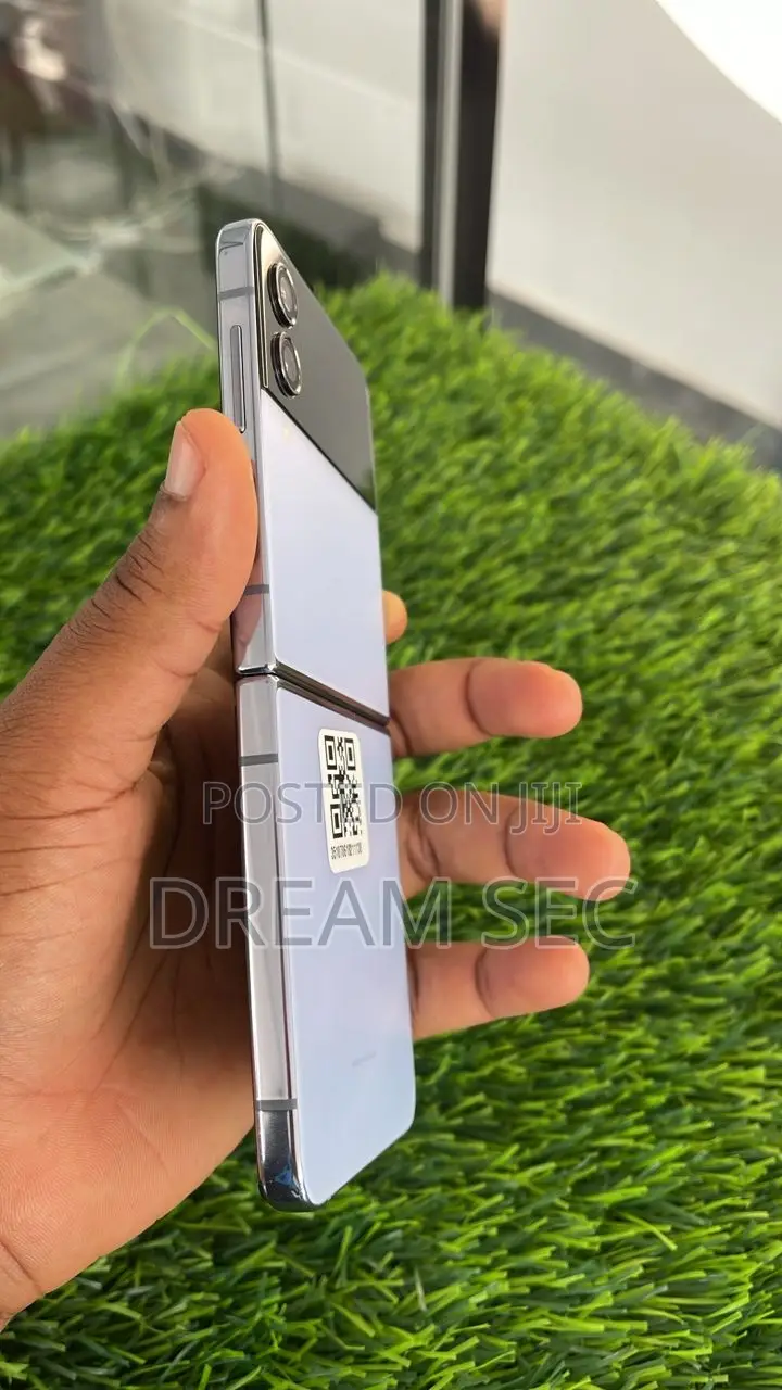 Samsung Galaxy Z Flip4 256 GB Blue