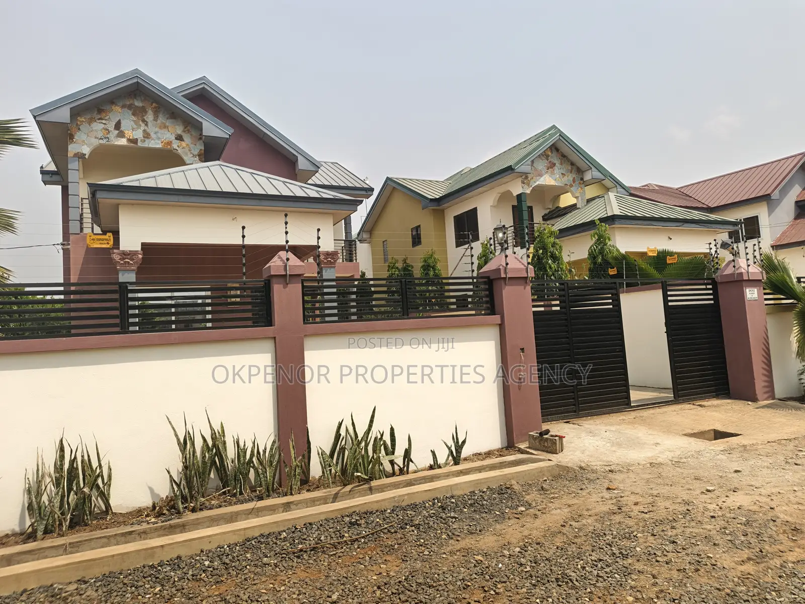 4bdrm House in Dawhenya, Tema Metropolitan for sale