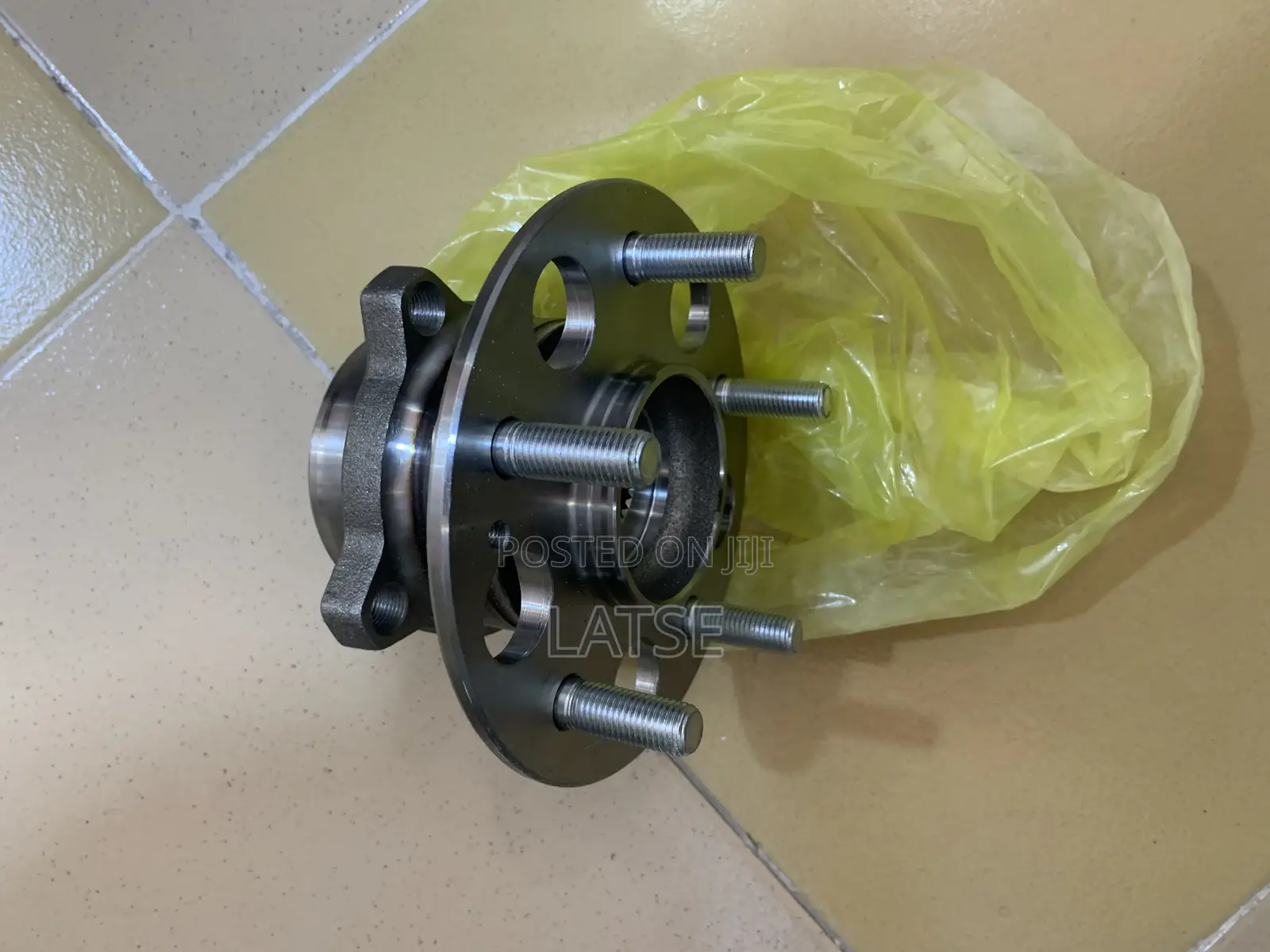 Rear Left Right Wheel Hub Bearing For 2017-2018-2019-2022 Honda Cr-v
