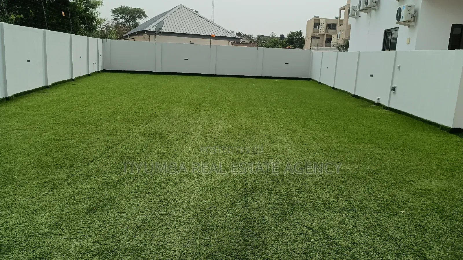 4bdrm Duplex in Tiyumba Real Estate, East Legon for rent