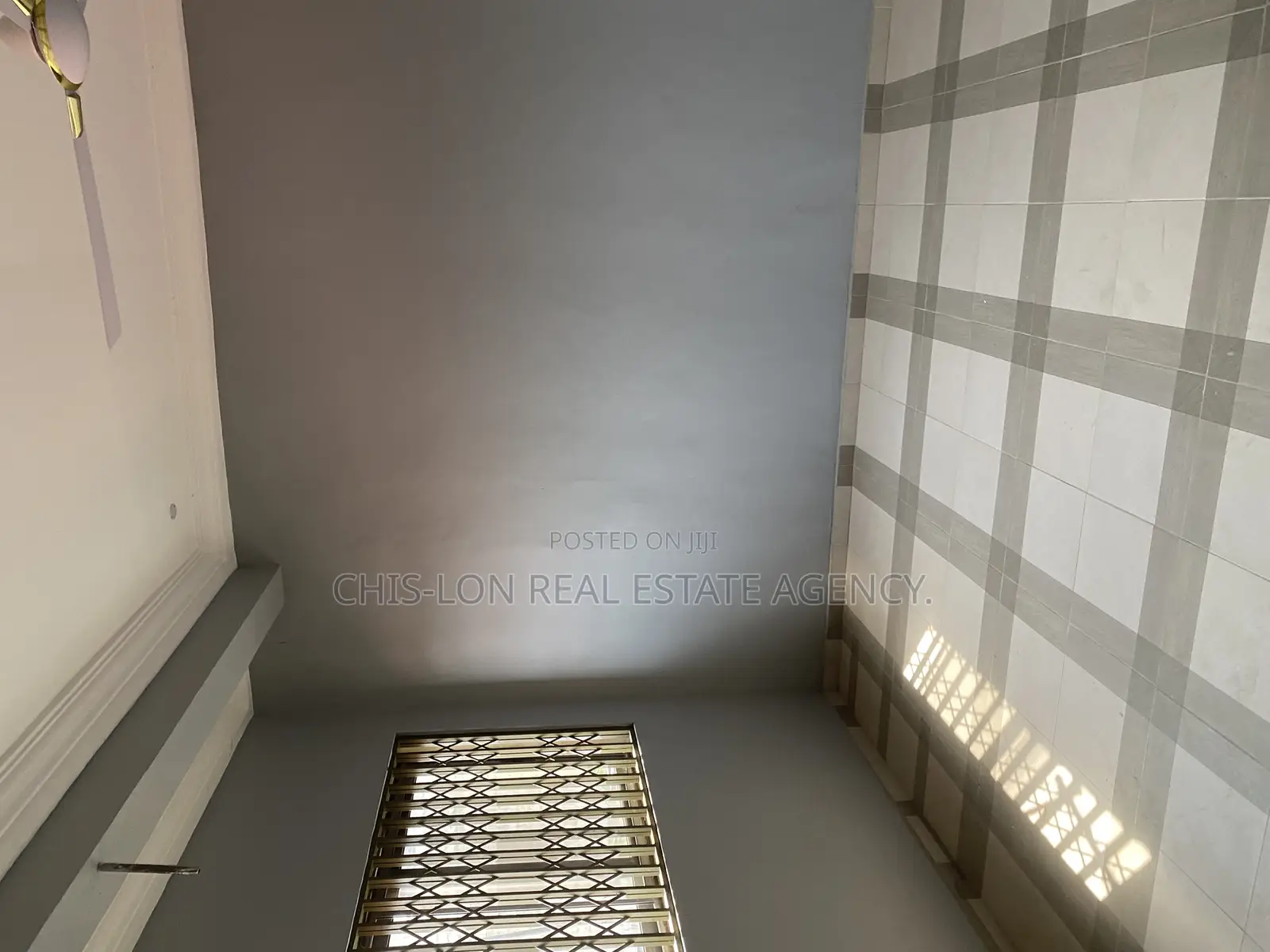 1bdrm Apartment in Karkarba Before Kfc, Adade for rent